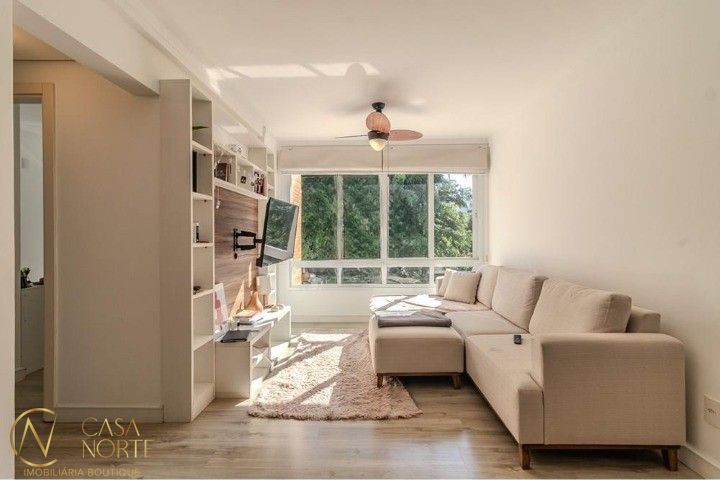 Apartamento à venda com 2 quartos, 69m², 1 suíte, 2 vagas, Rua Dona Eugênia no bairro Santa Cecília em Porto Alegre