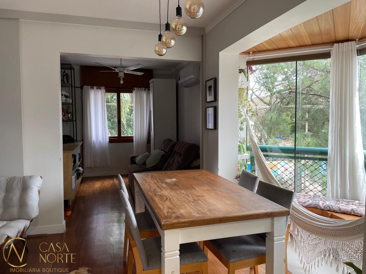 Apartamento à venda com 3 quartos, 93m², 1 suíte, 1 vaga, Rua São Manoel no bairro Rio Branco em Porto Alegre