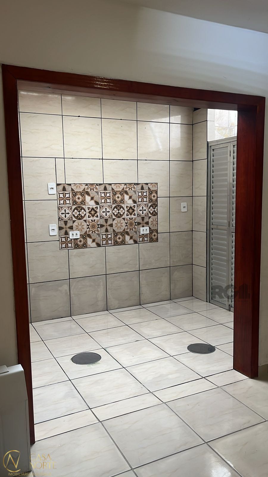 Apartamento à venda com 1 quarto, 40m², 1 suíte, Rua Barão do Amazonas no bairro Partenon em Porto Alegre