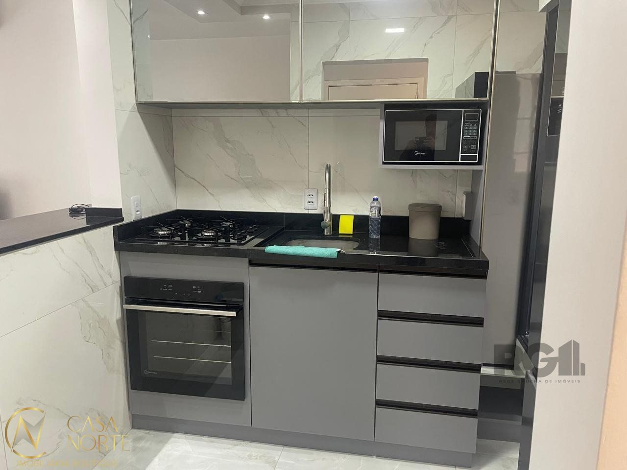 Apartamento à venda com 1 quarto, 40m², Rua Gomes Jardim no bairro Santana em Porto Alegre