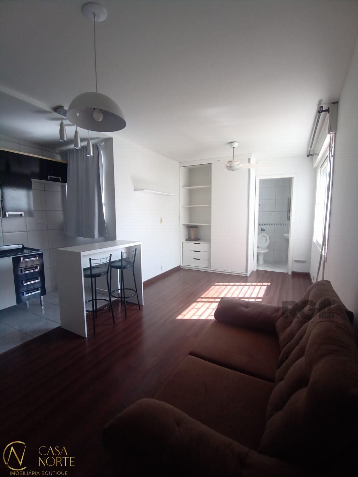 Kitnet à venda com 1 quarto, 24m², 1 vaga, Rua Monsenhor Veras no bairro Santana em Porto Alegre