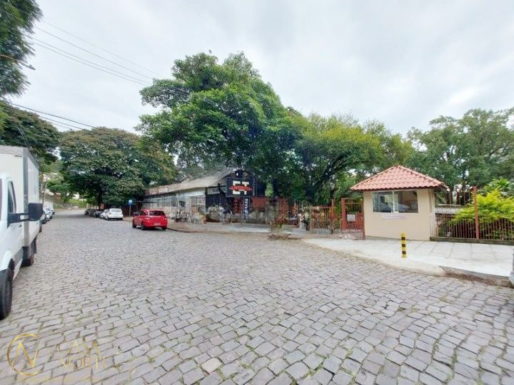 Apartamento à venda com 1 quarto, 36m², 1 vaga, Rua Doutor João de Deus Vaz da Silva no bairro Santo Antônio em Porto Alegre