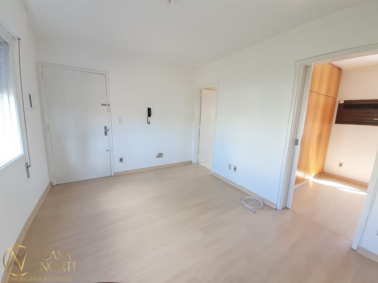 Apartamento à venda com 1 quarto, 34m², 1 vaga, Rua Portuguesa no bairro Partenon em Porto Alegre