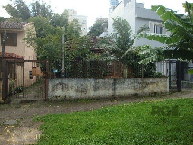 Terreno à venda , 407m², Rua José Gertum no bairro Chácara das Pedras em Porto Alegre