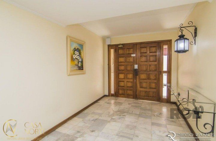 Apartamento à venda com 2 quartos, 89m², 1 suíte, 1 vaga, Rua Vicente da Fontoura no bairro Rio Branco em Porto Alegre