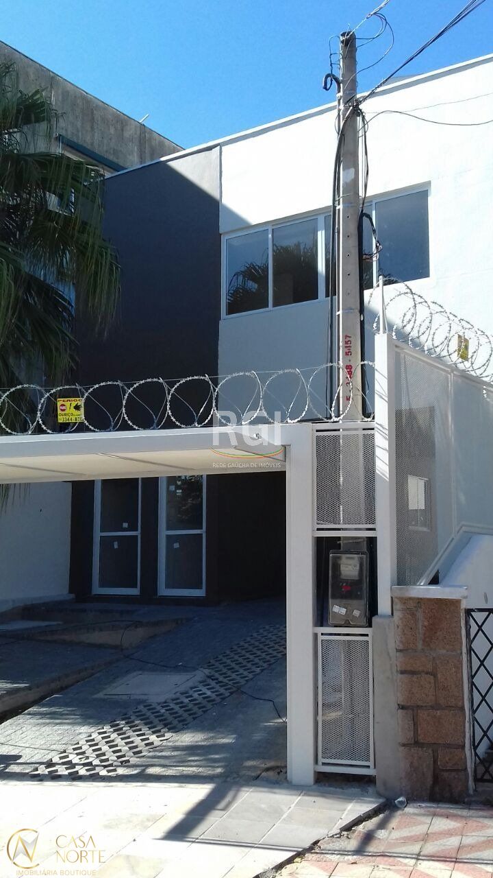 Apartamento à venda com 1 quarto, 36m², 1 vaga, Rua Fagundes Varela no bairro Santo Antônio em Porto Alegre