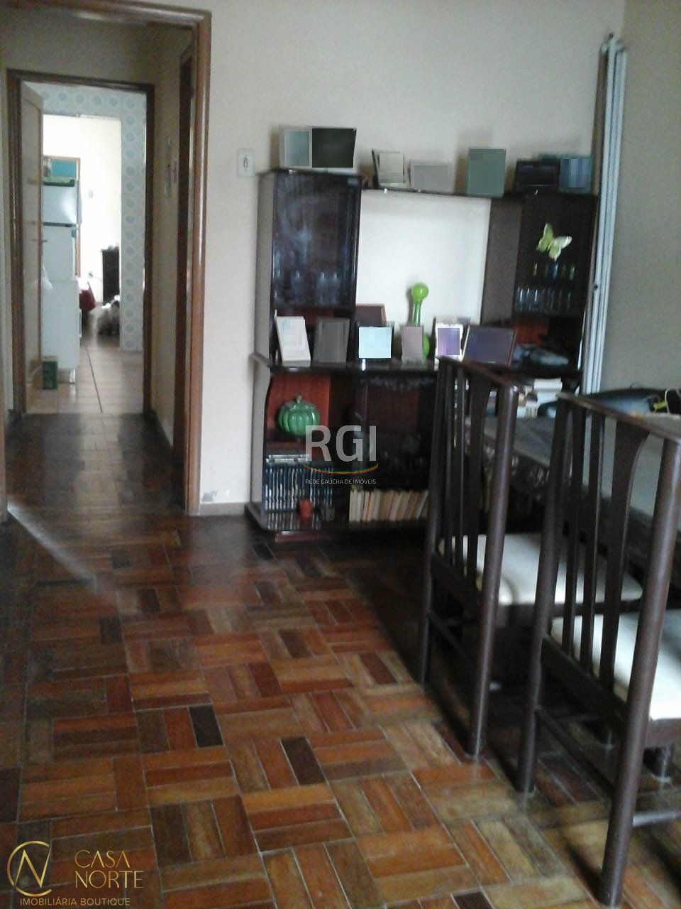 Casa à venda com 3 quartos, 164m², 1 suíte, 1 vaga, Rua Monsenhor Veras no bairro Santana em Porto Alegre