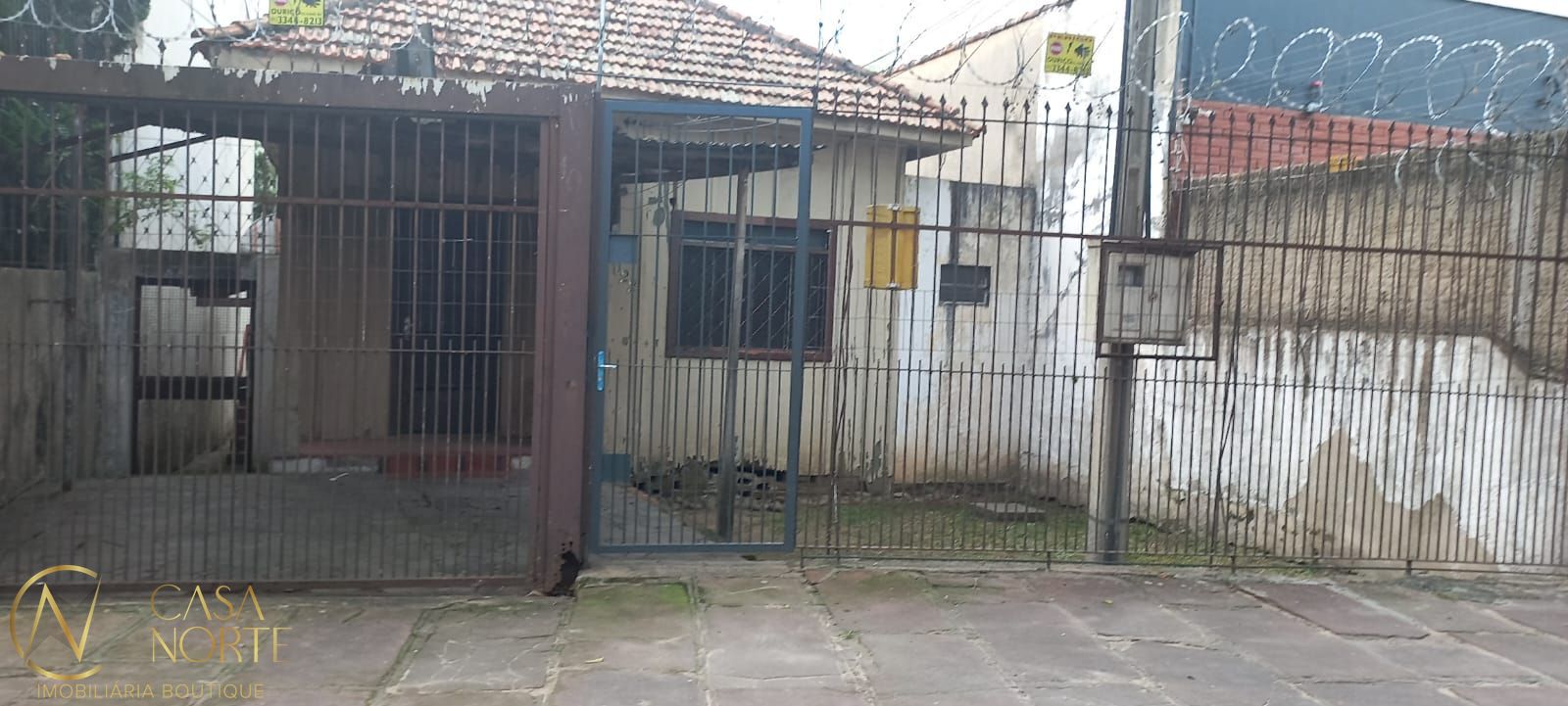 Terreno à venda  com 252m², Rua São Francisco no bairro Santana em Porto Alegre