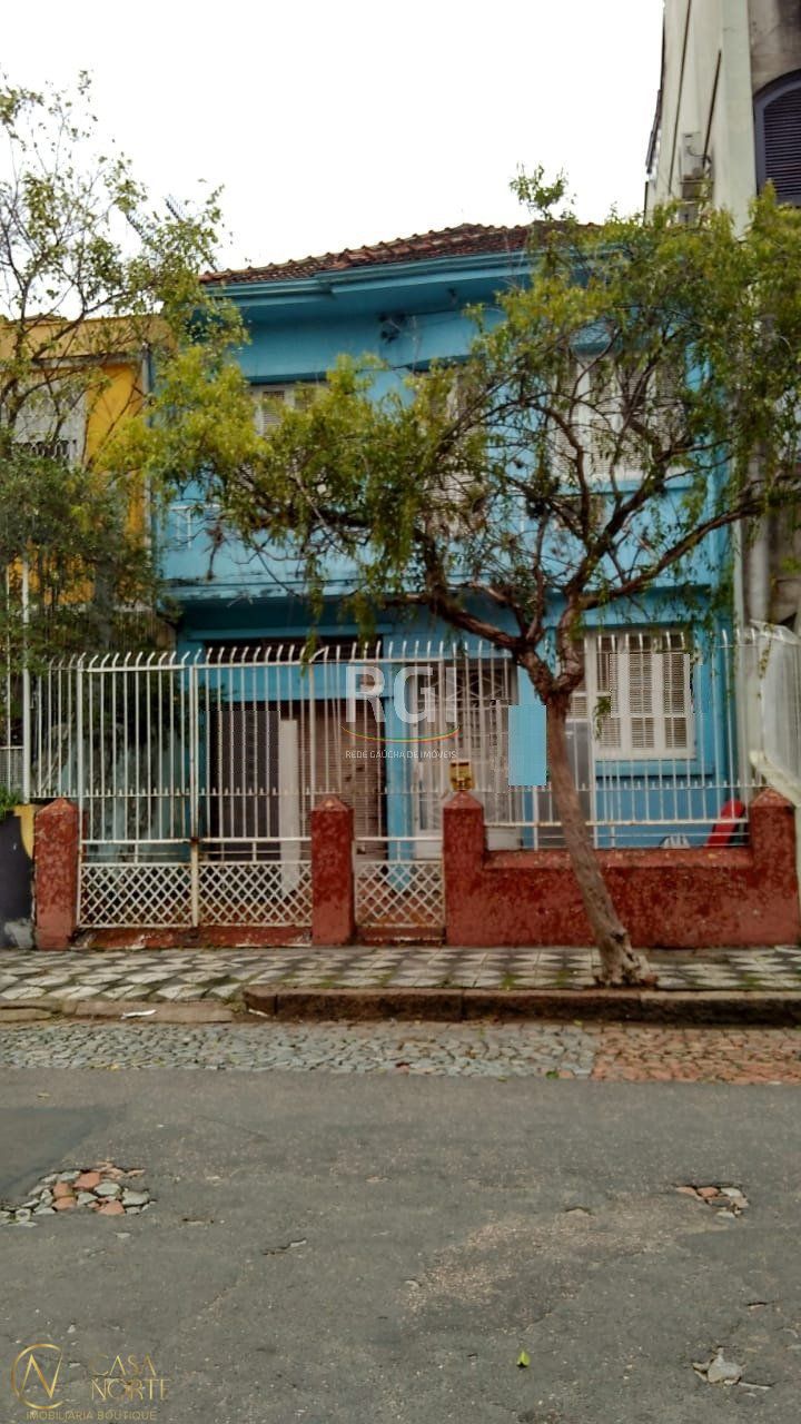Casa à venda com 3 quartos, 160m², 1 vaga, Rua Octavio Correa no bairro Cidade Baixa em Porto Alegre