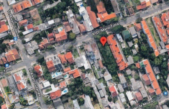 Terreno à venda  com 1014m², Rua Doutor Mário Totta no bairro Tristeza em Porto Alegre