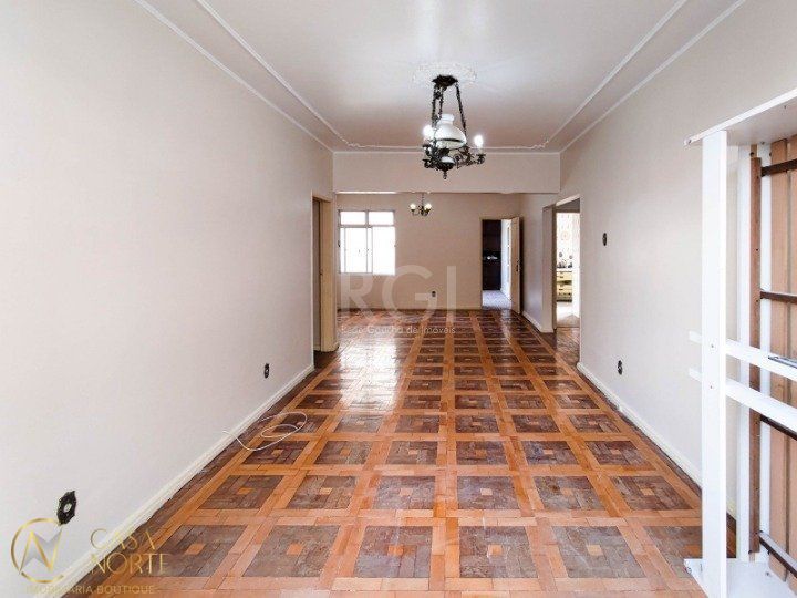 Apartamento à venda com 3 quartos, 142m², Rua Augusto Pestana no bairro Santana em Porto Alegre
