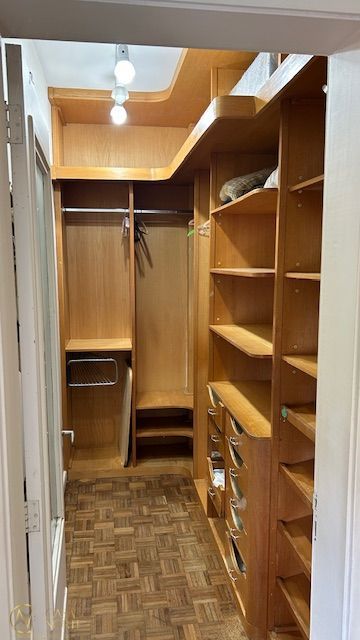 Apartamento à venda com 3 quartos, 98m², 1 suíte, 1 vaga, Avenida Independência no bairro Independência em Porto Alegre