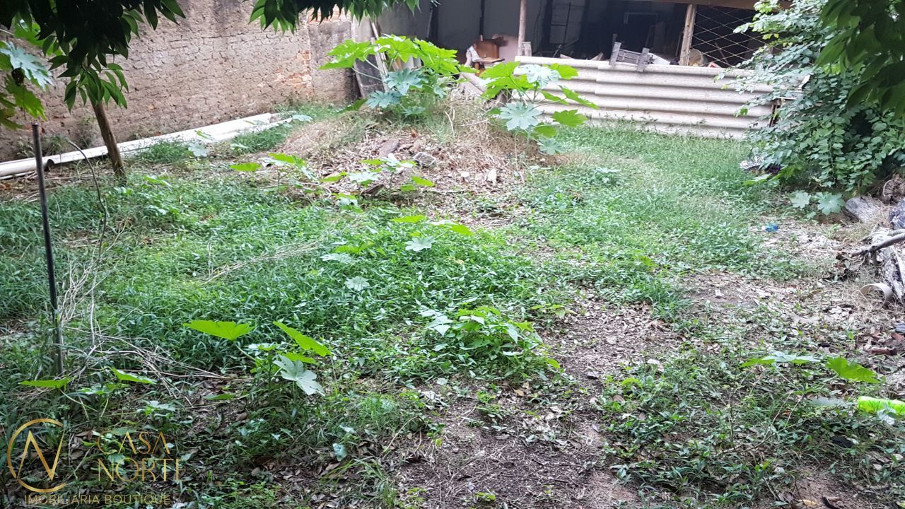 Terreno à venda  com 567m², Rua Veador Porto no bairro Santana em Porto Alegre