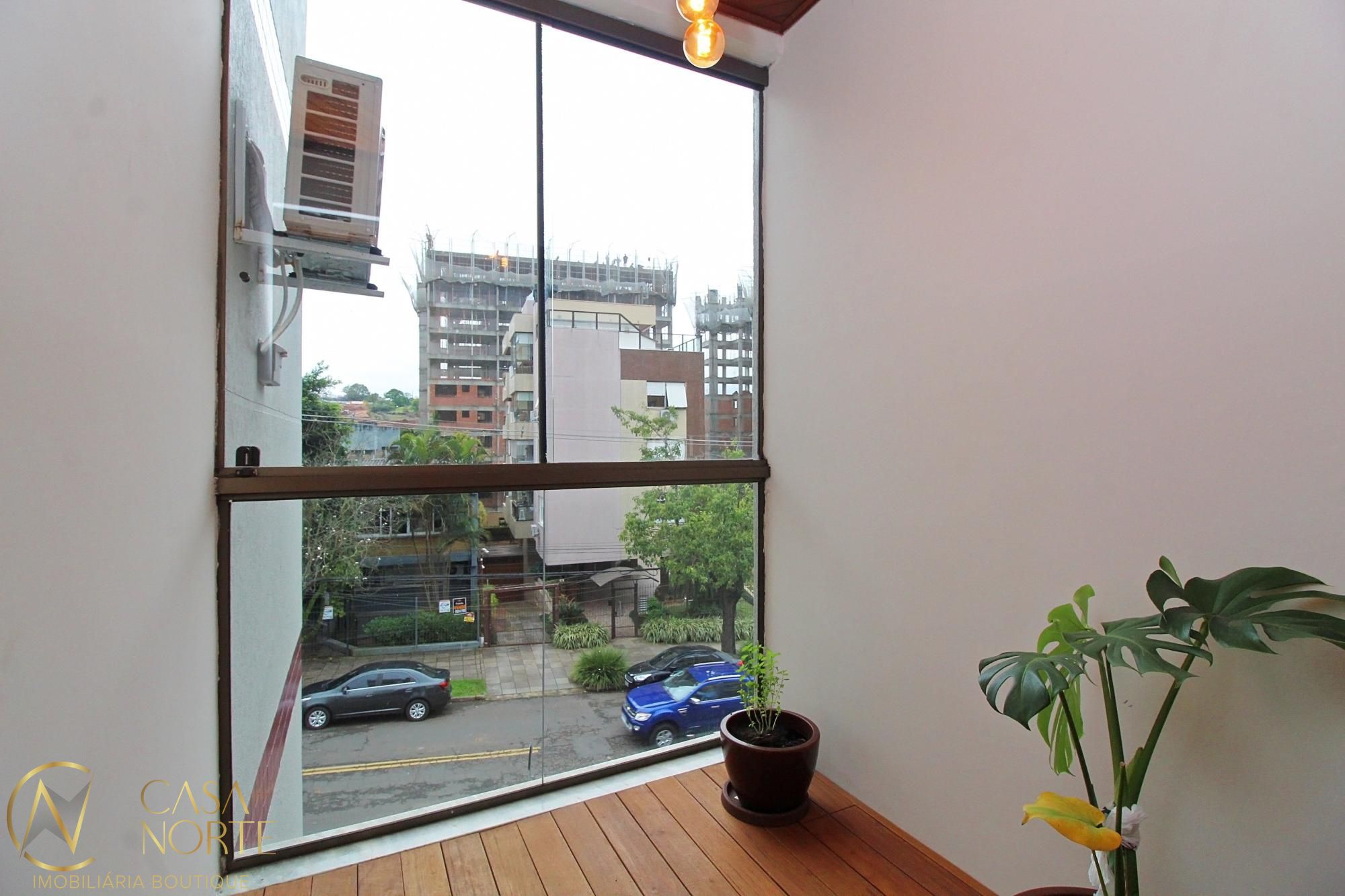 Apartamento à venda com 1 quarto, 47m², 1 vaga, Rua Professor Ivo Corseuil no bairro Petrópolis em Porto Alegre