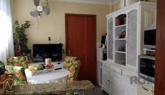 Apartamento à venda com 2 quartos, 68m², Avenida Antônio Carvalho no bairro Jardim Carvalho em Porto Alegre