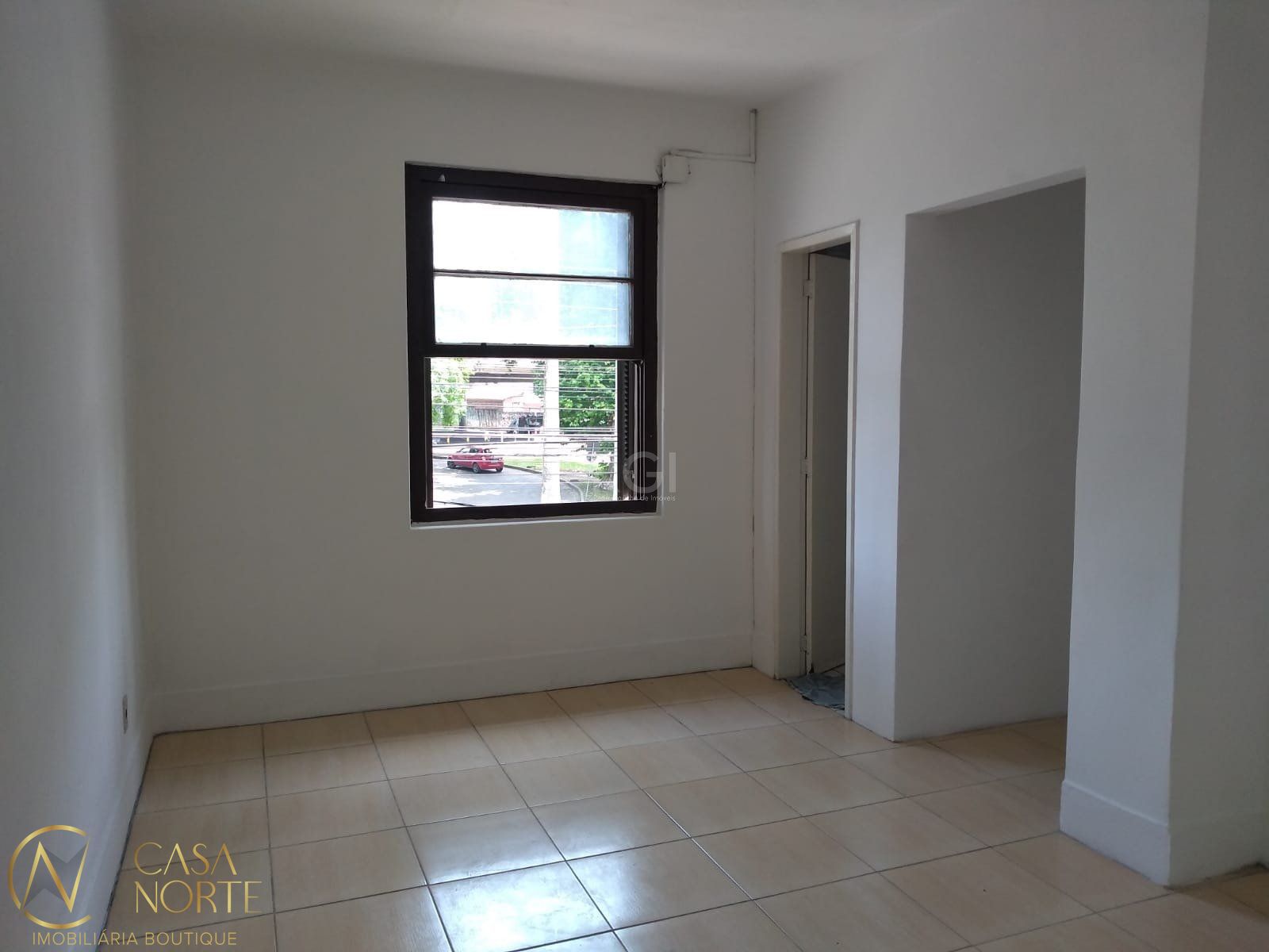 Casa à venda com 3 quartos, 124m², 2 suítes, Avenida João Pessoa no bairro Santana em Porto Alegre