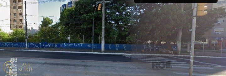 Terreno à venda  com 669m², Avenida Bento Gonçalves no bairro Partenon em Porto Alegre
