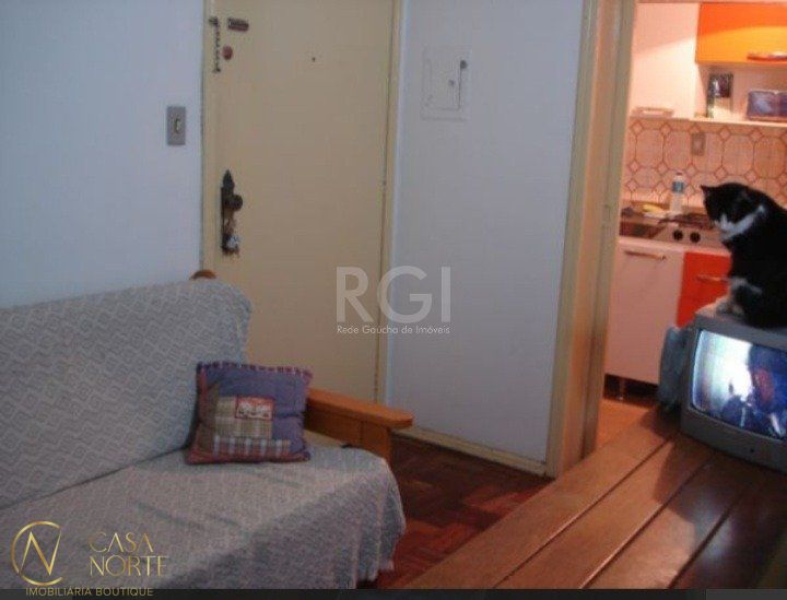 Kitnet à venda com 1 quarto, 36m², Rua Gomes Jardim no bairro Santana em Porto Alegre