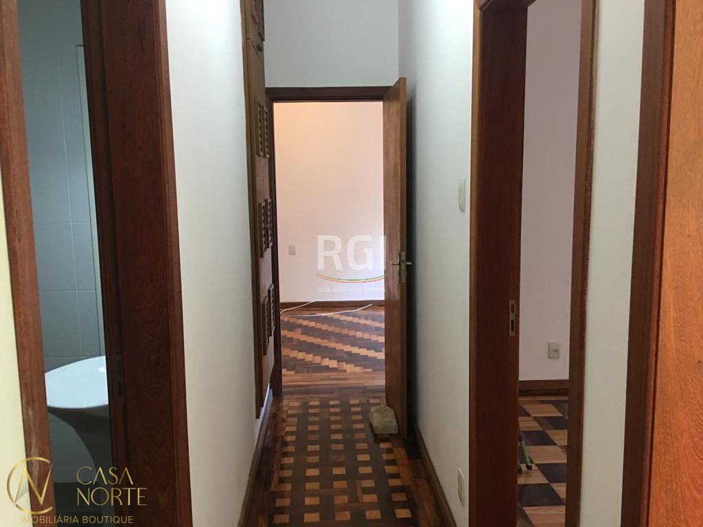 Apartamento à venda com 3 quartos, 79m², Rua Lobo da Costa no bairro Azenha em Porto Alegre