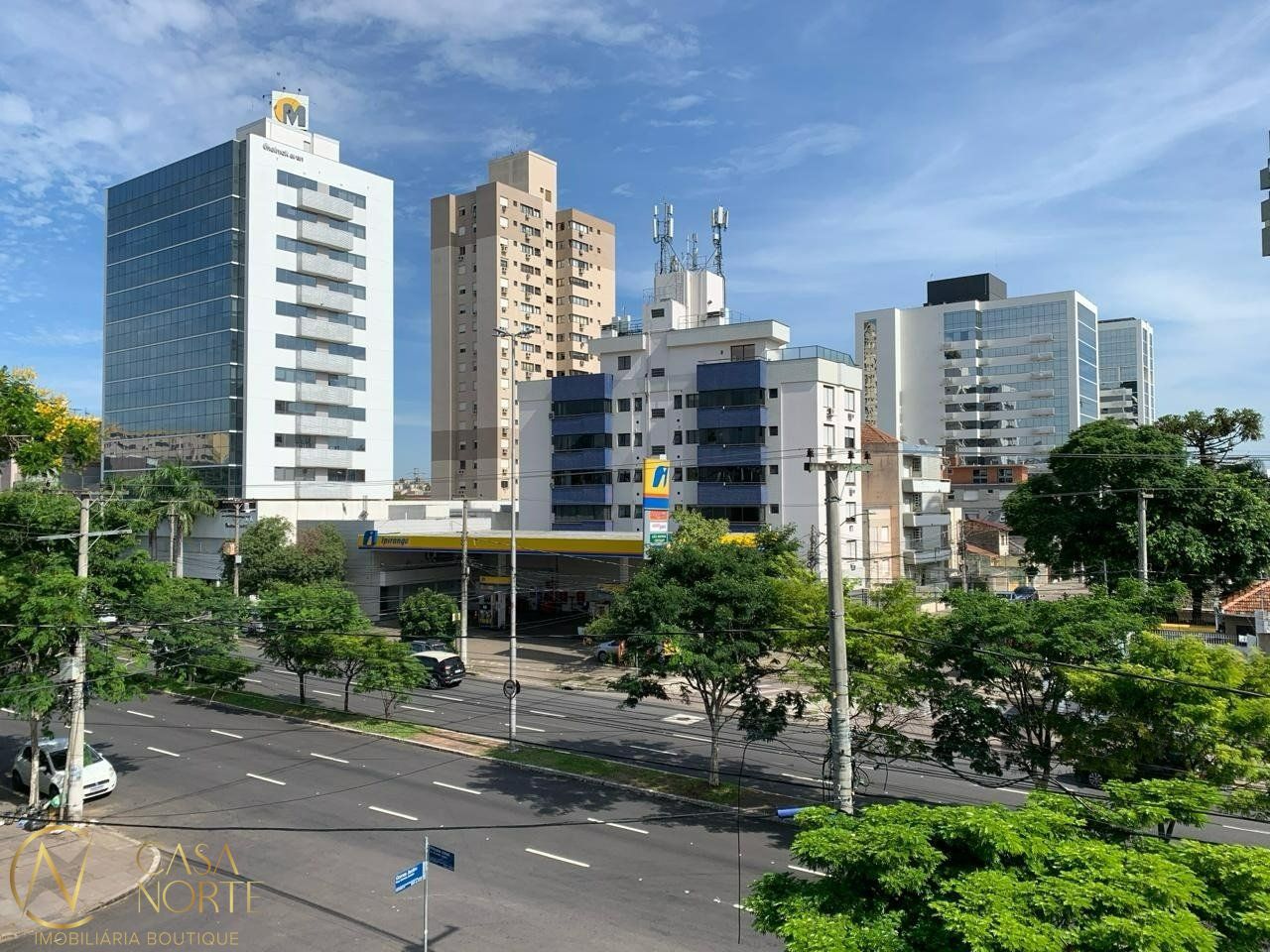 Sala Comercial à venda , 47m², Avenida Princesa Isabel no bairro Santana em Porto Alegre