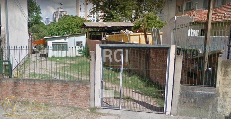Terreno à venda , 296m², Rua Coronel Corte Real no bairro Petrópolis em Porto Alegre