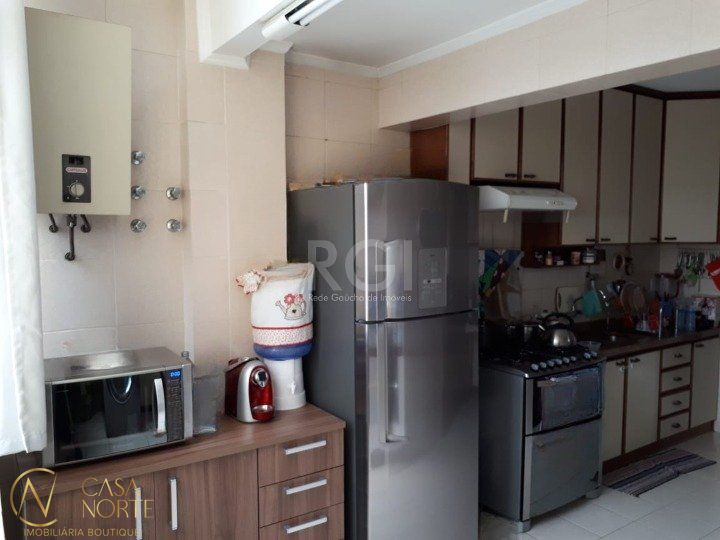 Apartamento à venda com 3 quartos, 145m², 1 vaga, Rua General Lima e Silva no bairro Centro Histórico em Porto Alegre