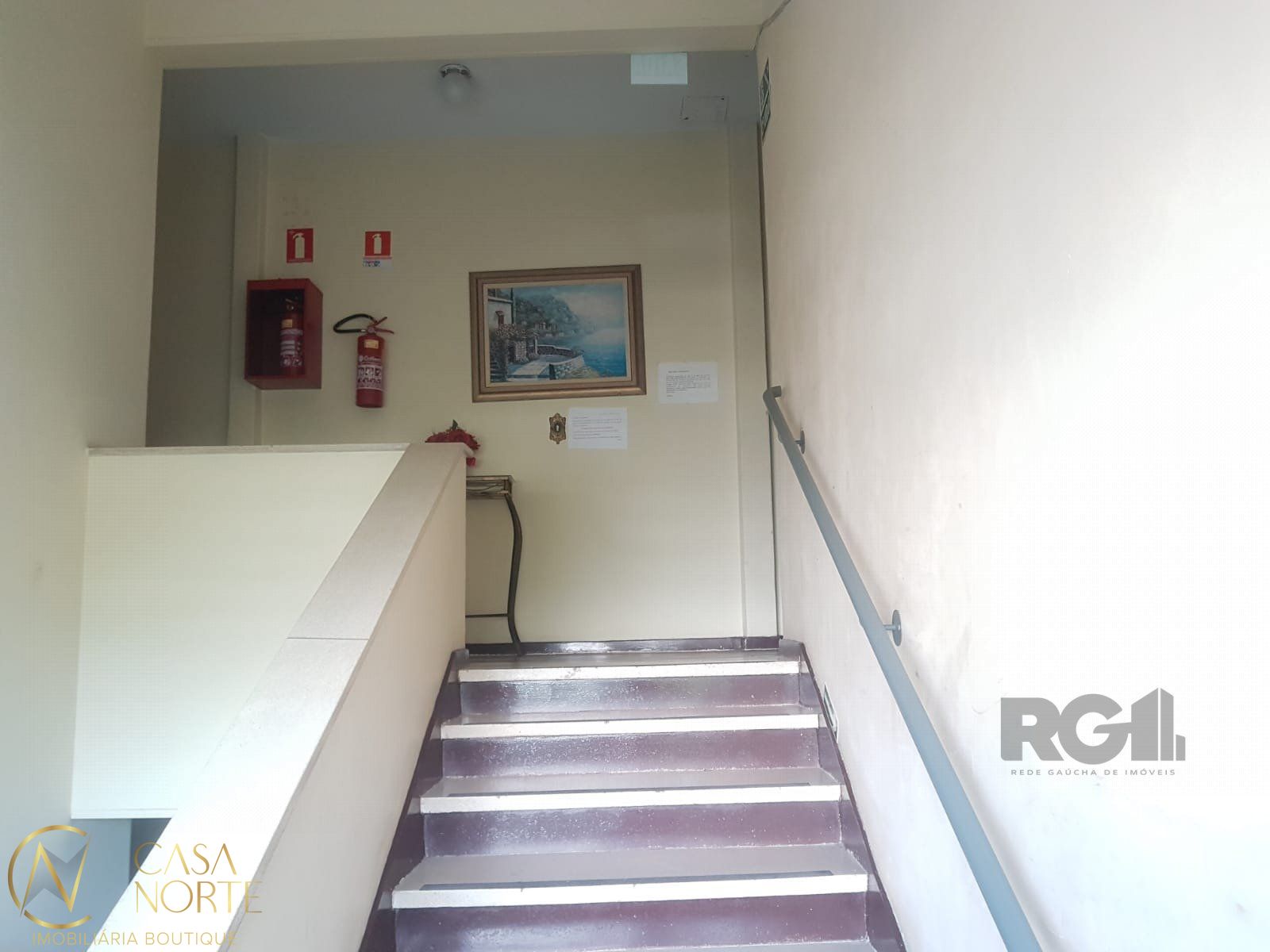 Apartamento à venda com 2 quartos, 67m², Rua Doutor Ramiro Davila no bairro Azenha em Porto Alegre