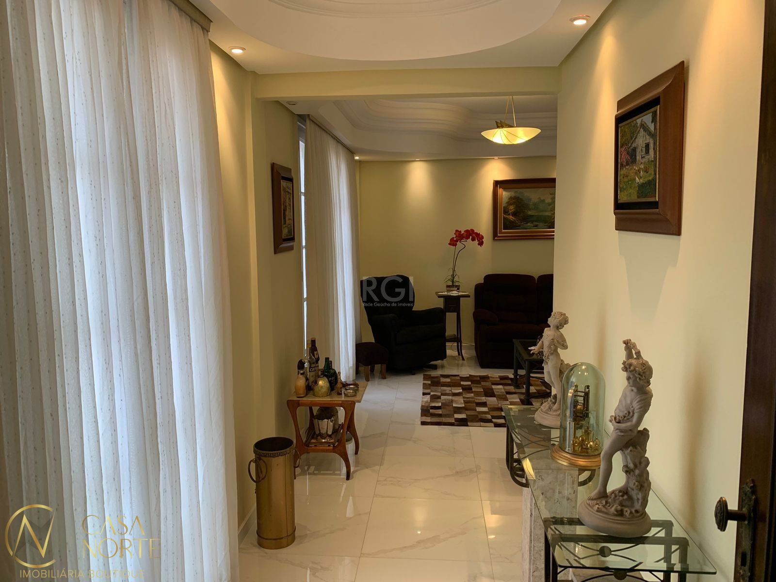 Apartamento à venda com 3 quartos, 130m², 1 suíte, 1 vaga, Rua Vicente da Fontoura no bairro Rio Branco em Porto Alegre