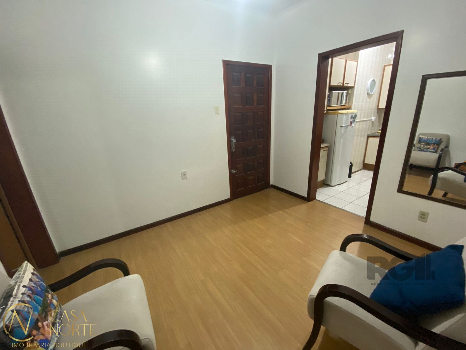 Apartamento à venda com 1 quarto, 37m², Rua Doutor Voltaire Pires no bairro Santo Antônio em Porto Alegre