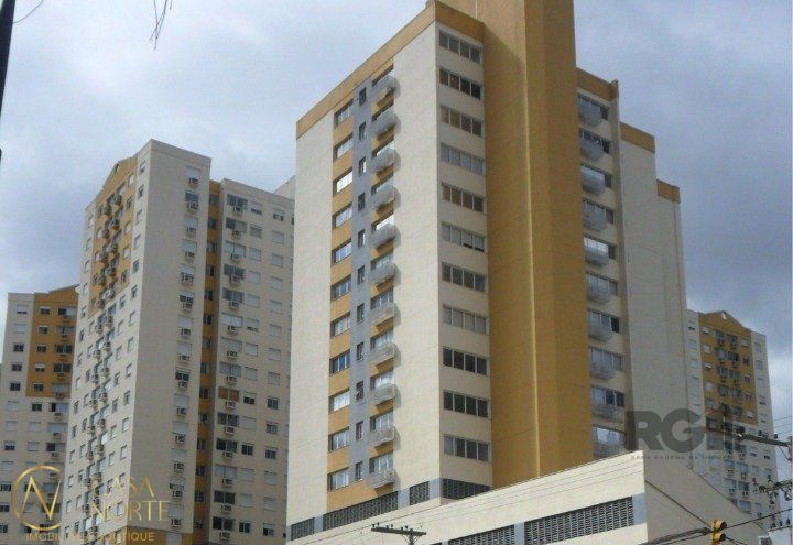 Sala Comercial à venda com 1 quarto, 34m², 1 vaga, Avenida Bento Gonçalves no bairro Partenon em Porto Alegre