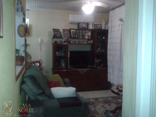 Apartamento à venda com 2 quartos, 58m², Rua Maria Montessori no bairro São Sebastião em Porto Alegre