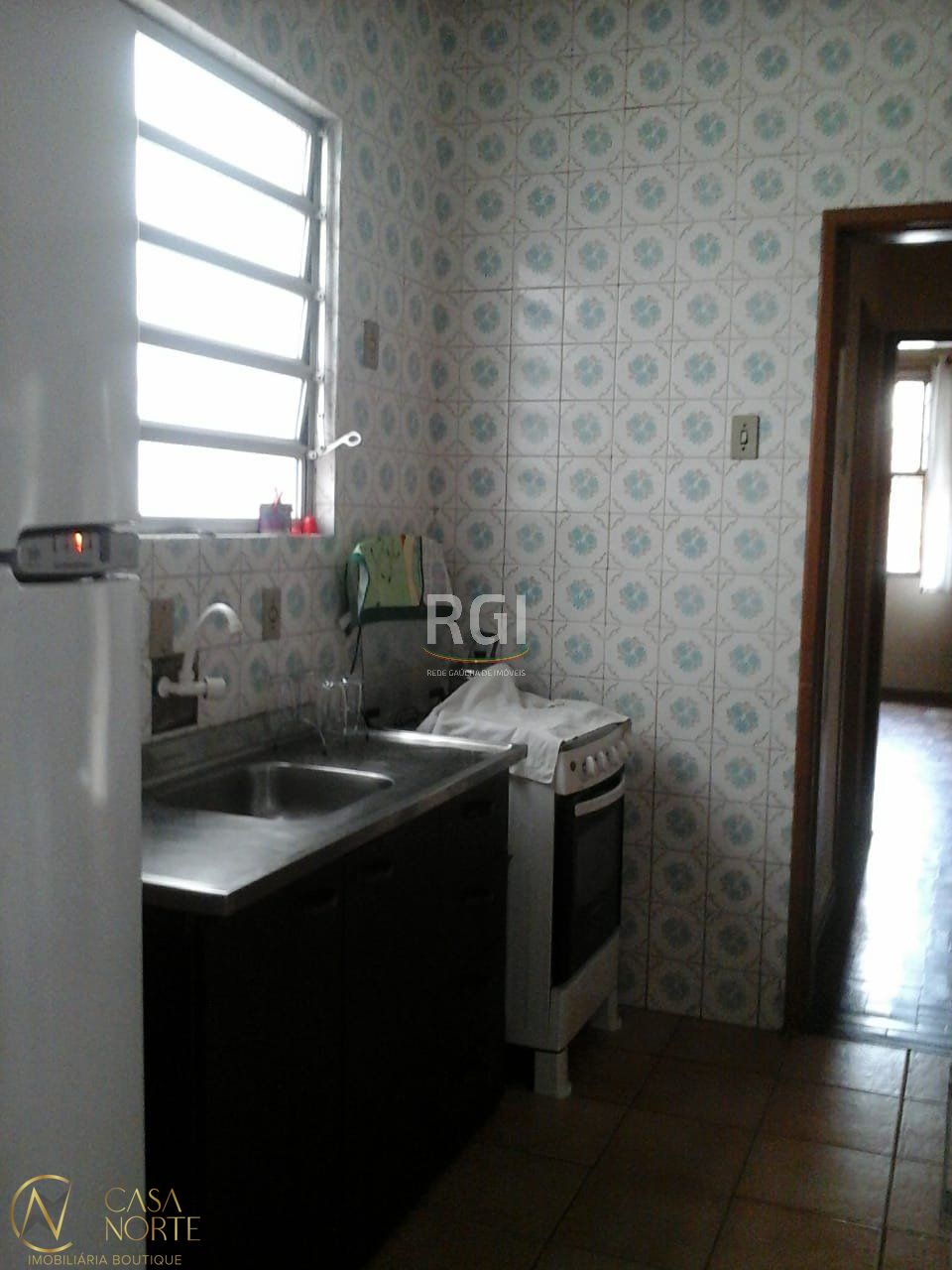 Casa à venda com 3 quartos, 164m², 1 suíte, 1 vaga, Rua Monsenhor Veras no bairro Santana em Porto Alegre