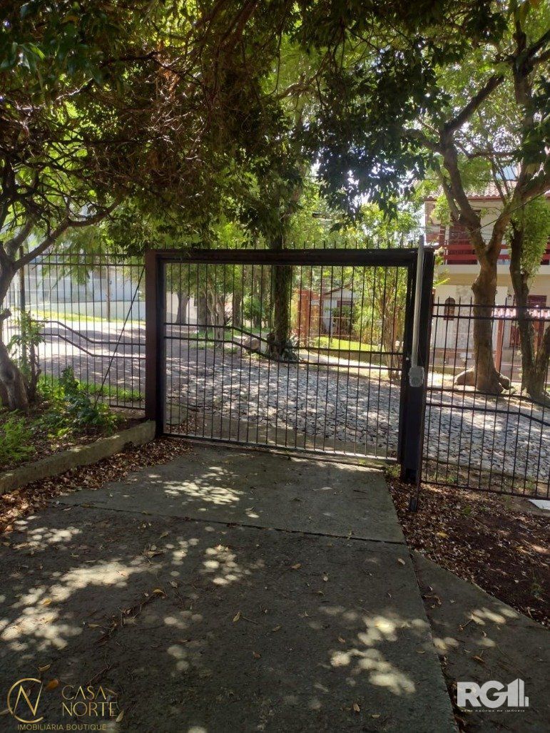 Casa à venda com 2 quartos, 16m², Rua Doutor Raul Moreira no bairro Cristal em Porto Alegre
