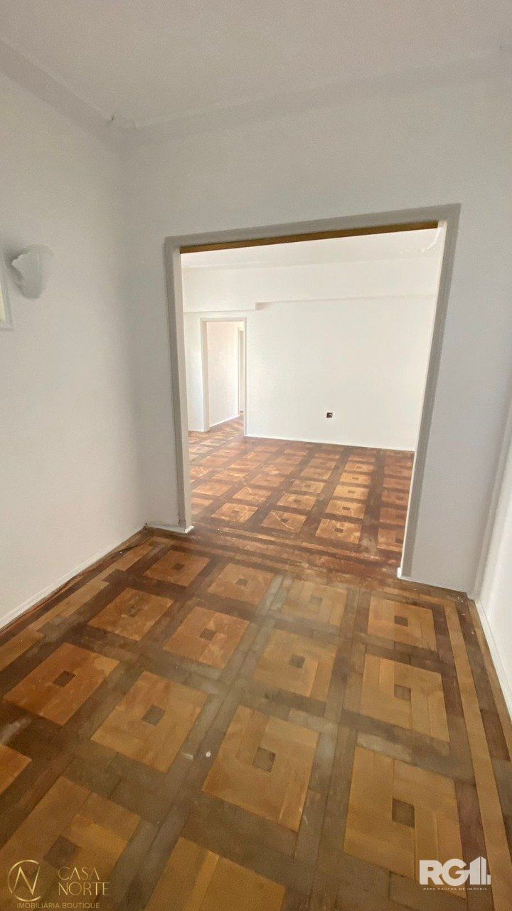 Apartamento à venda com 3 quartos, 95m², Avenida Venancio Aires no bairro Cidade Baixa em Porto Alegre