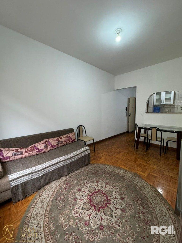 Apartamento à venda com 1 quarto, 40m², 1 suíte, Avenida Alberto Bins no bairro Centro Histórico em Porto Alegre