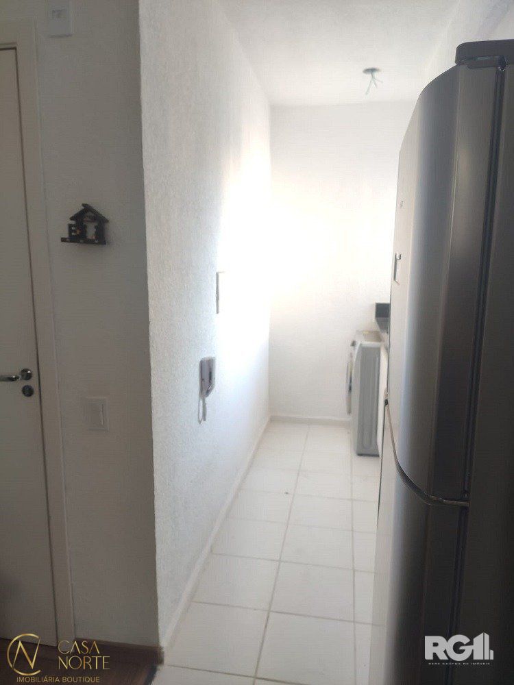 Apartamento à venda com 2 quartos, 40m², 1 vaga, Rua Irmã Teresilda Steffen no bairro Protásio Alves em Porto Alegre