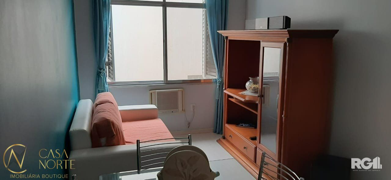 Apartamento à venda com 1 quarto, 42m², Avenida Padre Cacique no bairro Praia de Belas em Porto Alegre