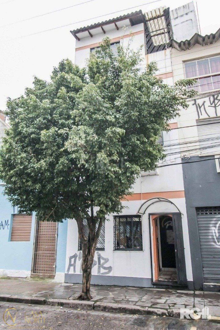Casa à venda com 4 quartos, 200m², Rua Luiz Afonso no bairro Cidade Baixa em Porto Alegre