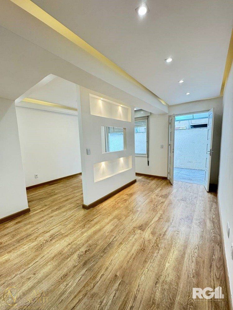 Apartamento à venda com 1 quarto, 34m², Rua General Lima e Silva no bairro Centro Histórico em Porto Alegre