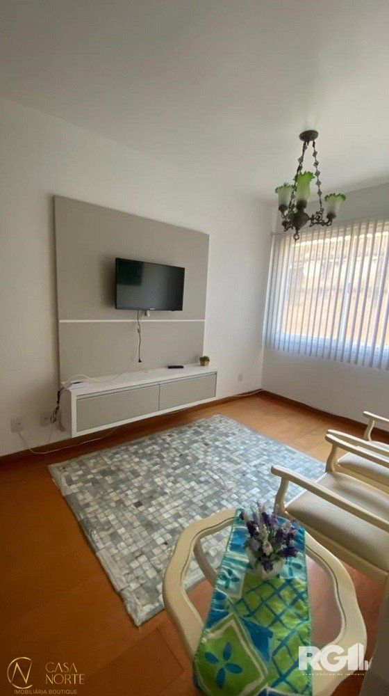 Apartamento à venda com 2 quartos, 52m², 1 vaga, Avenida Loureiro da Silva no bairro Cidade Baixa em Porto Alegre