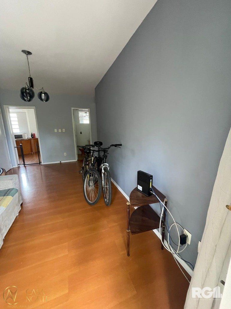 Apartamento à venda com 2 quartos, 90m², 2 vagas, Avenida Aureliano de Figueiredo Pinto no bairro Cidade Baixa em Porto Alegre