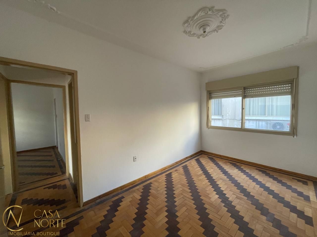 Apartamento à venda com 2 quartos, 69m², Rua Sarmento Leite no bairro Centro Histórico em Porto Alegre