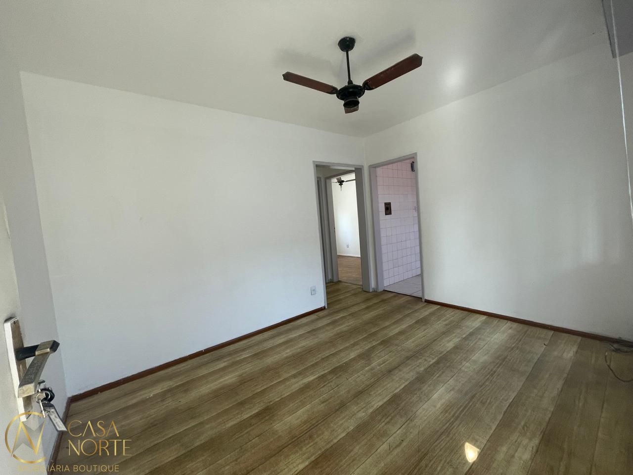 Apartamento à venda com 2 quartos, 49m², Rua Botafogo no bairro Menino Deus em Porto Alegre