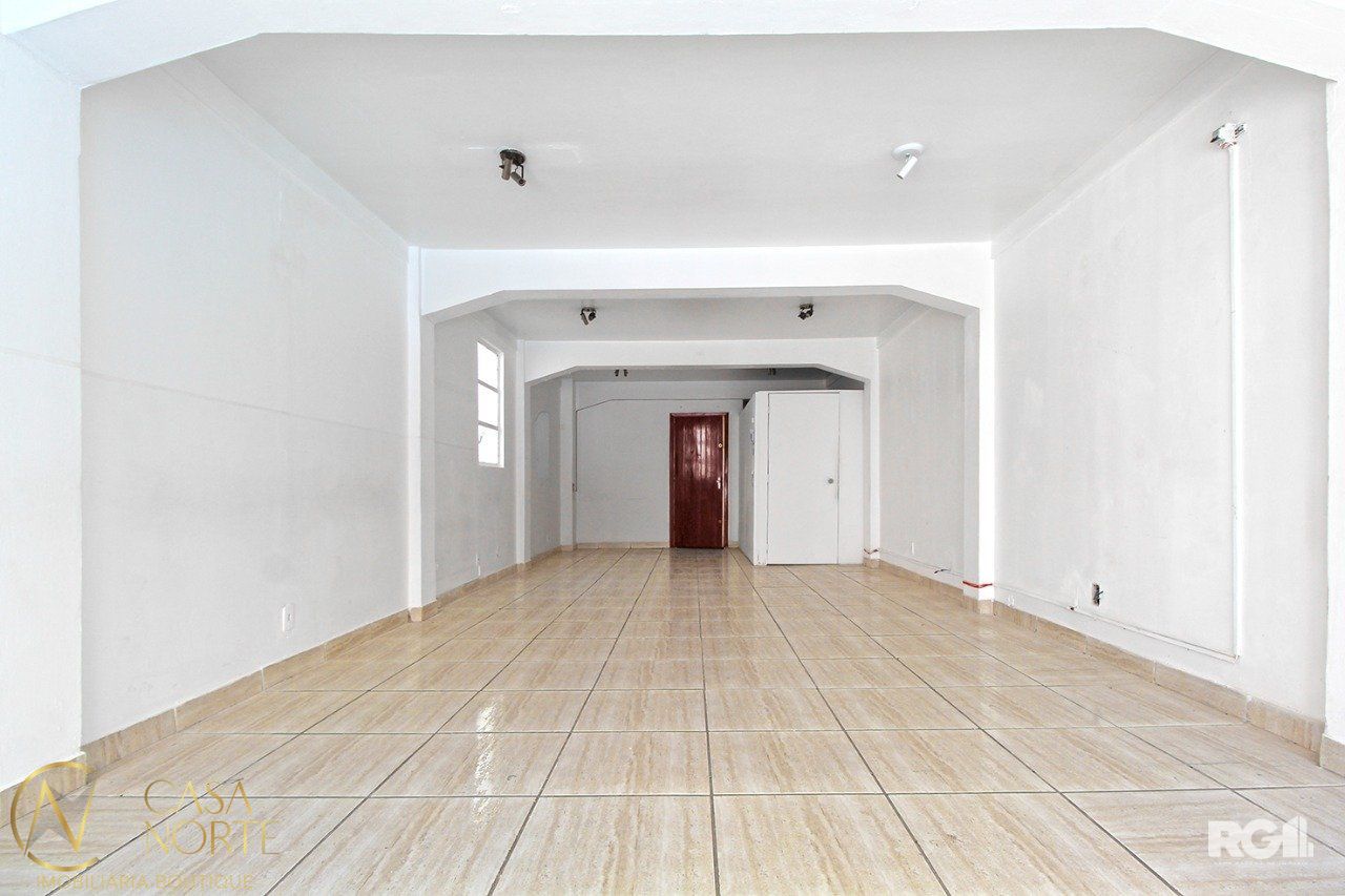 Sala Comercial à venda , 46m², Rua Doutor Flores no bairro Centro Histórico em Porto Alegre