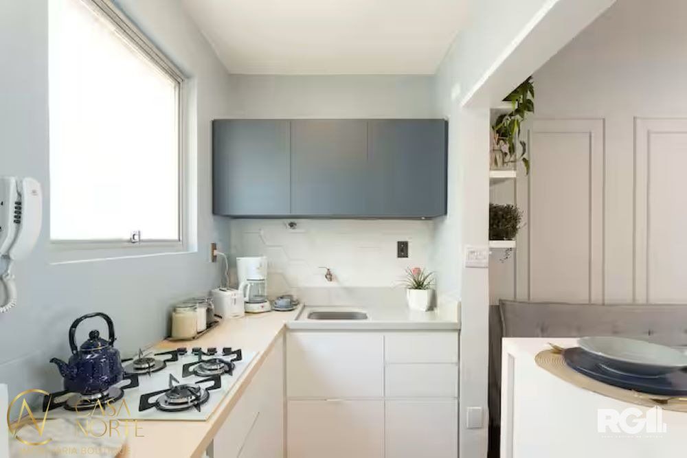 Kitnet à venda com 1 quarto, 27m², Rua São Vicente no bairro Rio Branco em Porto Alegre