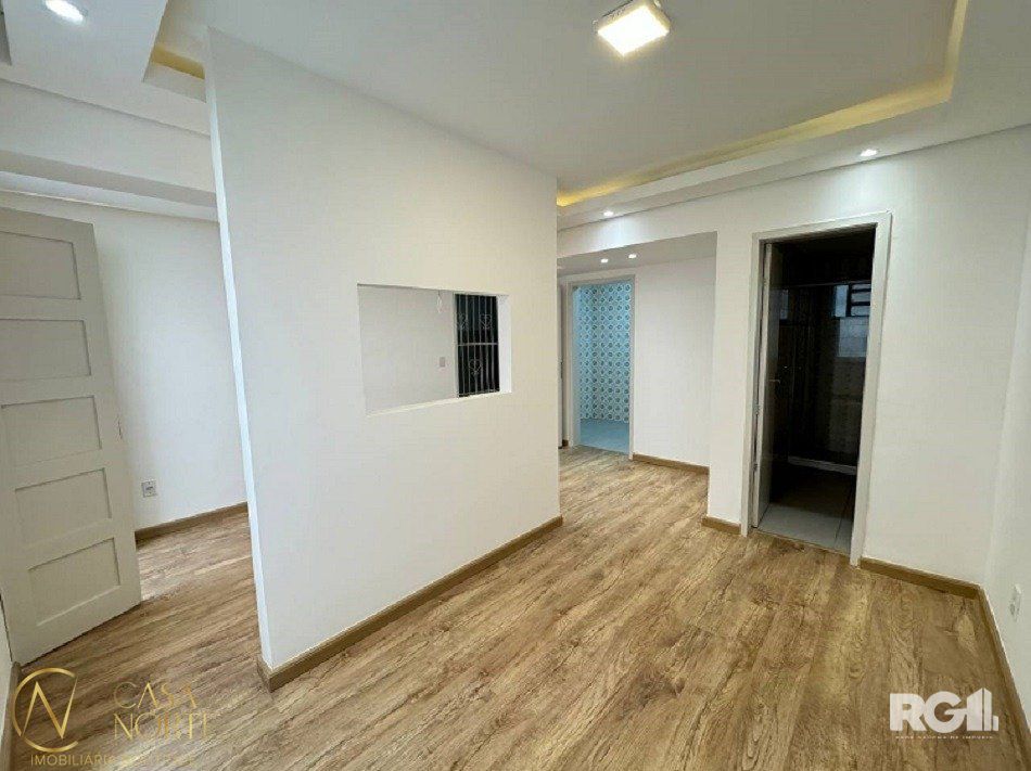 Apartamento à venda com 1 quarto, 34m², Rua General Lima e Silva no bairro Centro Histórico em Porto Alegre