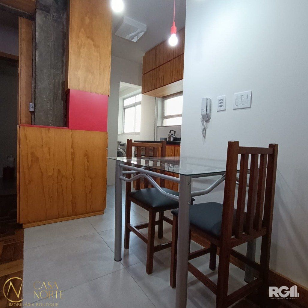 Apartamento à venda com 1 quarto, 45m², Rua da República no bairro Cidade Baixa em Porto Alegre