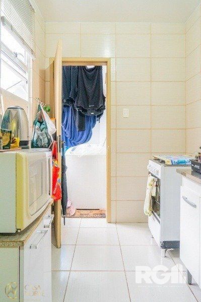 Apartamento à venda com 1 quarto, 47m², Rua Coronel Neves no bairro Medianeira em Porto Alegre