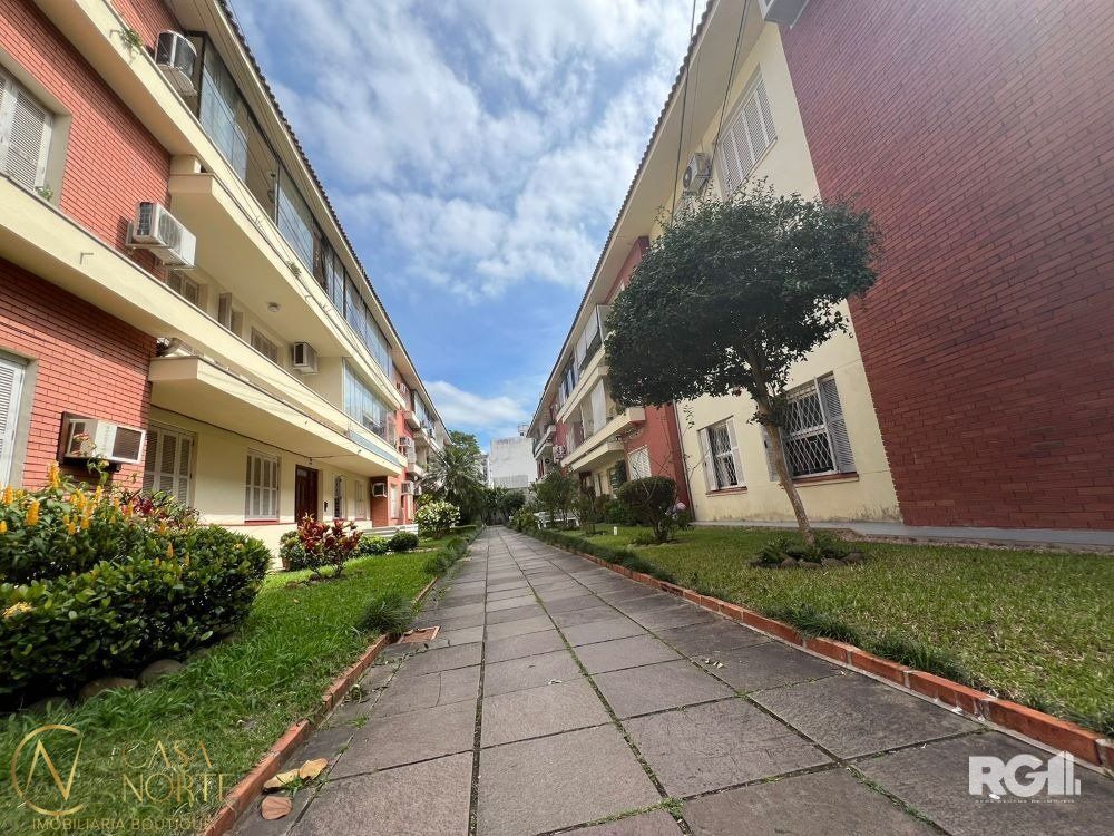 Apartamento à venda com 2 quartos, 76m², 2 suítes, Rua Barbedo no bairro Menino Deus em Porto Alegre