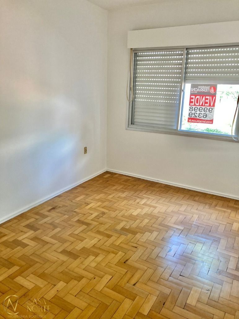 Apartamento à venda com 2 quartos, 57m², Avenida Assis Brasil no bairro Passo da Areia em Porto Alegre